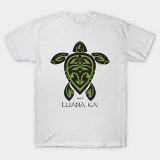 Black & Green Tribal Turtle Tattoo / Luana Kai T-Shirt